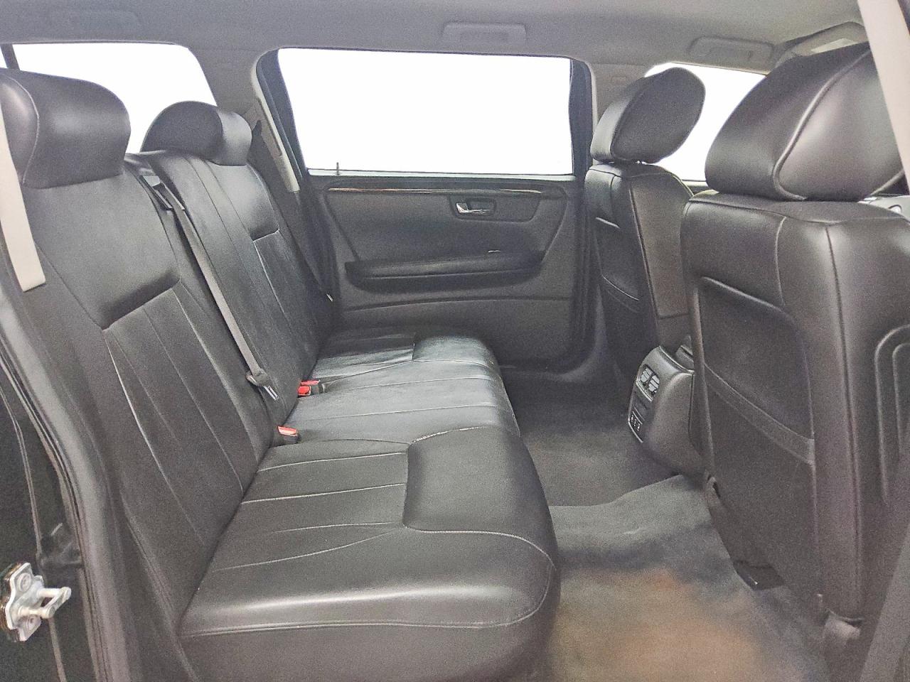 2011 Cadillac Professional Chassis Black vin: 1GE8K9C63BU550314