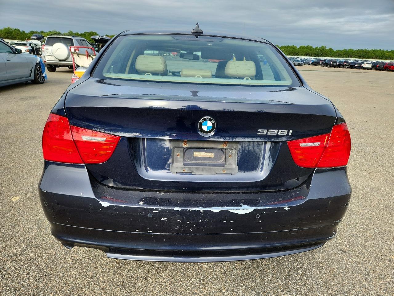 2010 Bmw 328 Xi Sulev Blue vin: WBAPK5C58AA653634