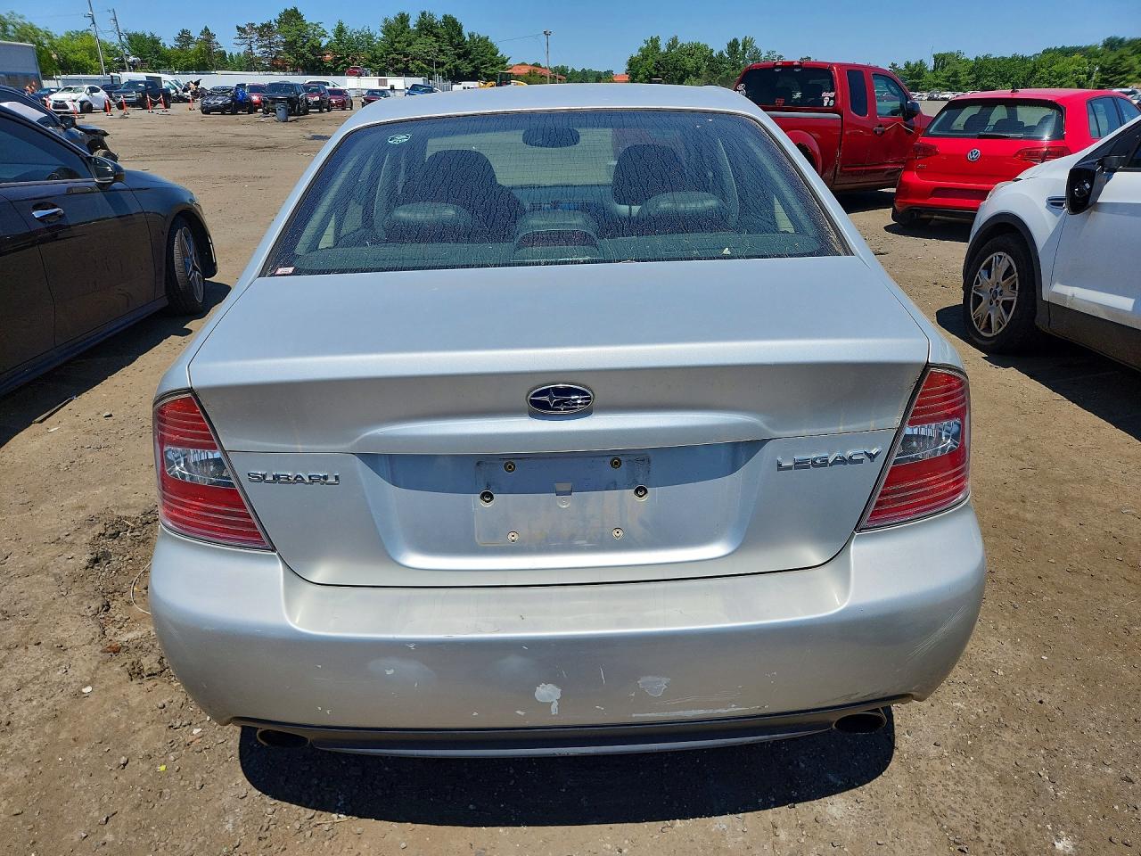 2005 Subaru Legacy 2.5i Limited Silver vin: 4S3BL626X57229627