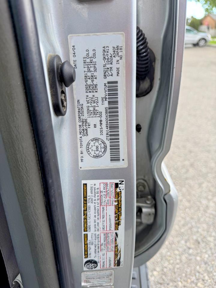 2004 Toyota 4runner Sr5 Silver vin: JTEBU14R840043885