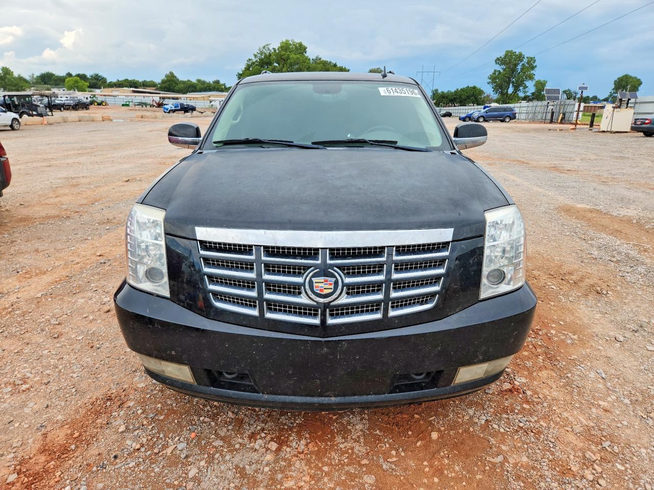 2010 Cadillac Escalade Premium Черный vin: 1GYUKCEF0AR229330
