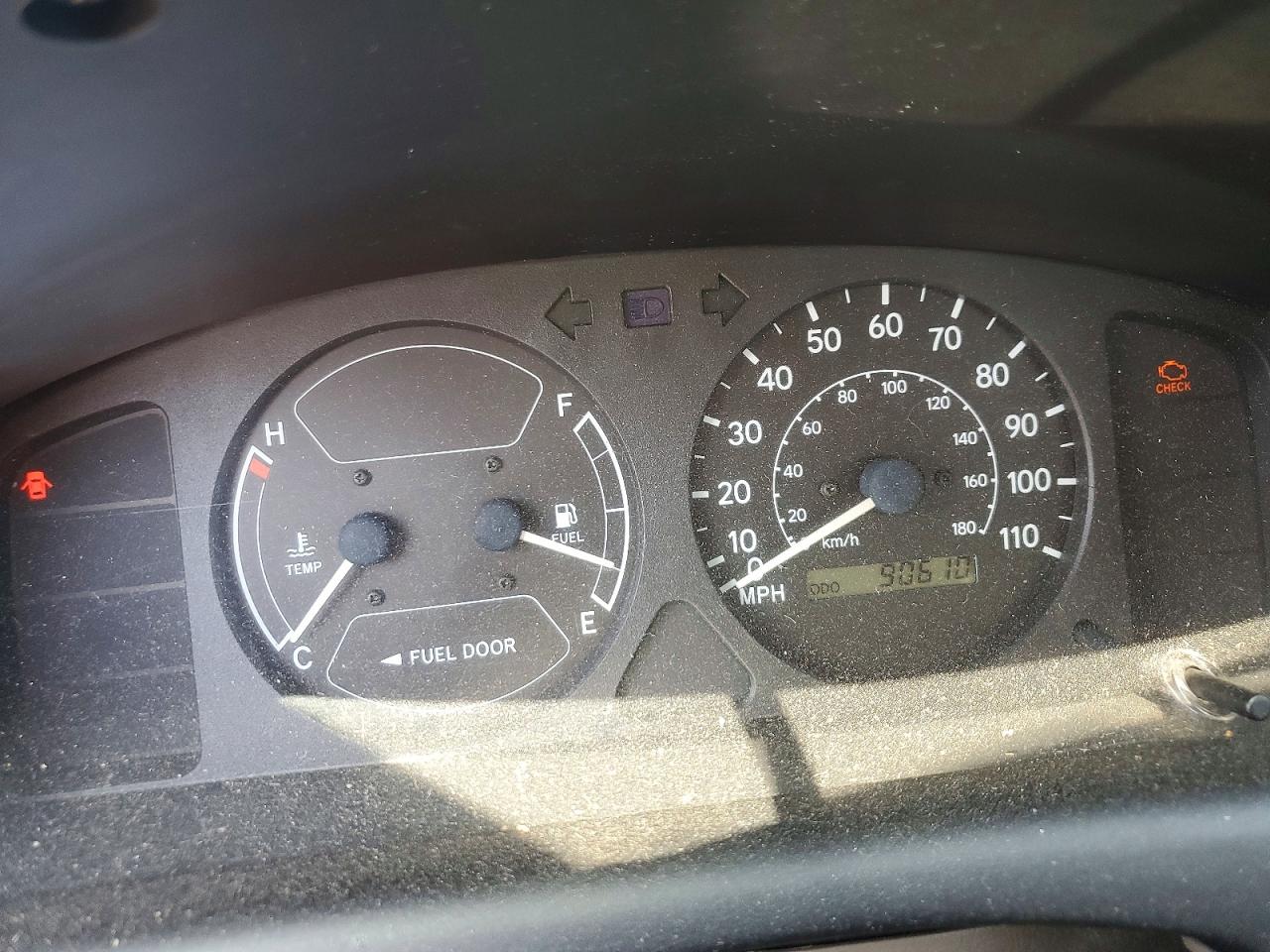 1998 Toyota Corolla Ve Red vin: 2T1BR12E9WC036071
