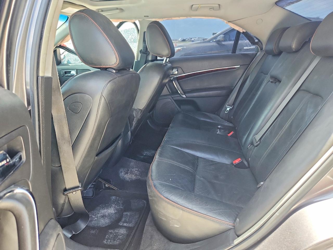 2010 Lincoln Mkz Silver vin: 3LNHL2GC3AR626659