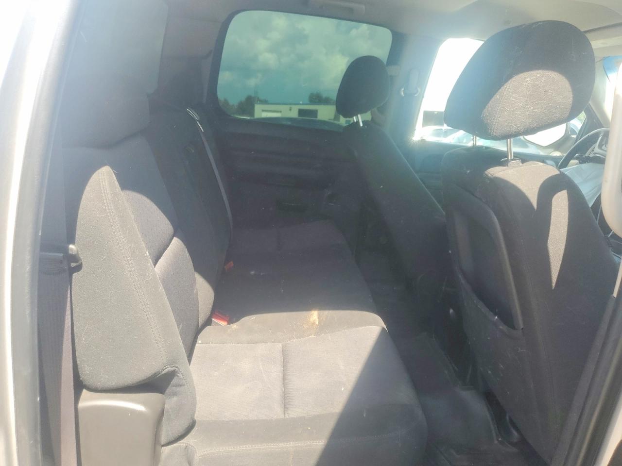2011 Chevrolet Silverado C1500 Lt Silver vin: 3GCPCSE04BG166319