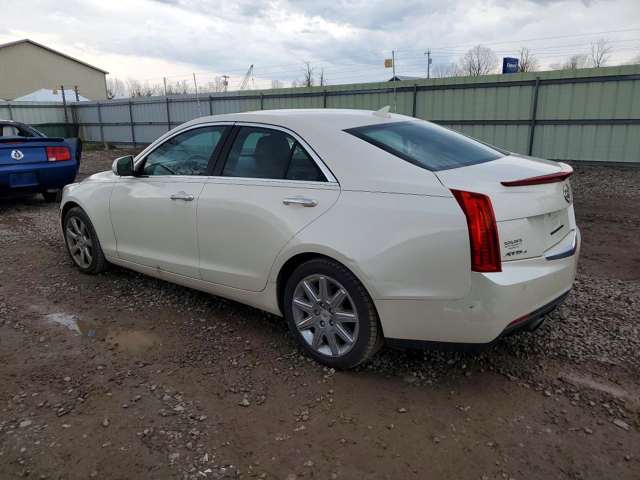 2014 Cadillac Ats Luxury White vin: 1G6AH5RX8E0106958
