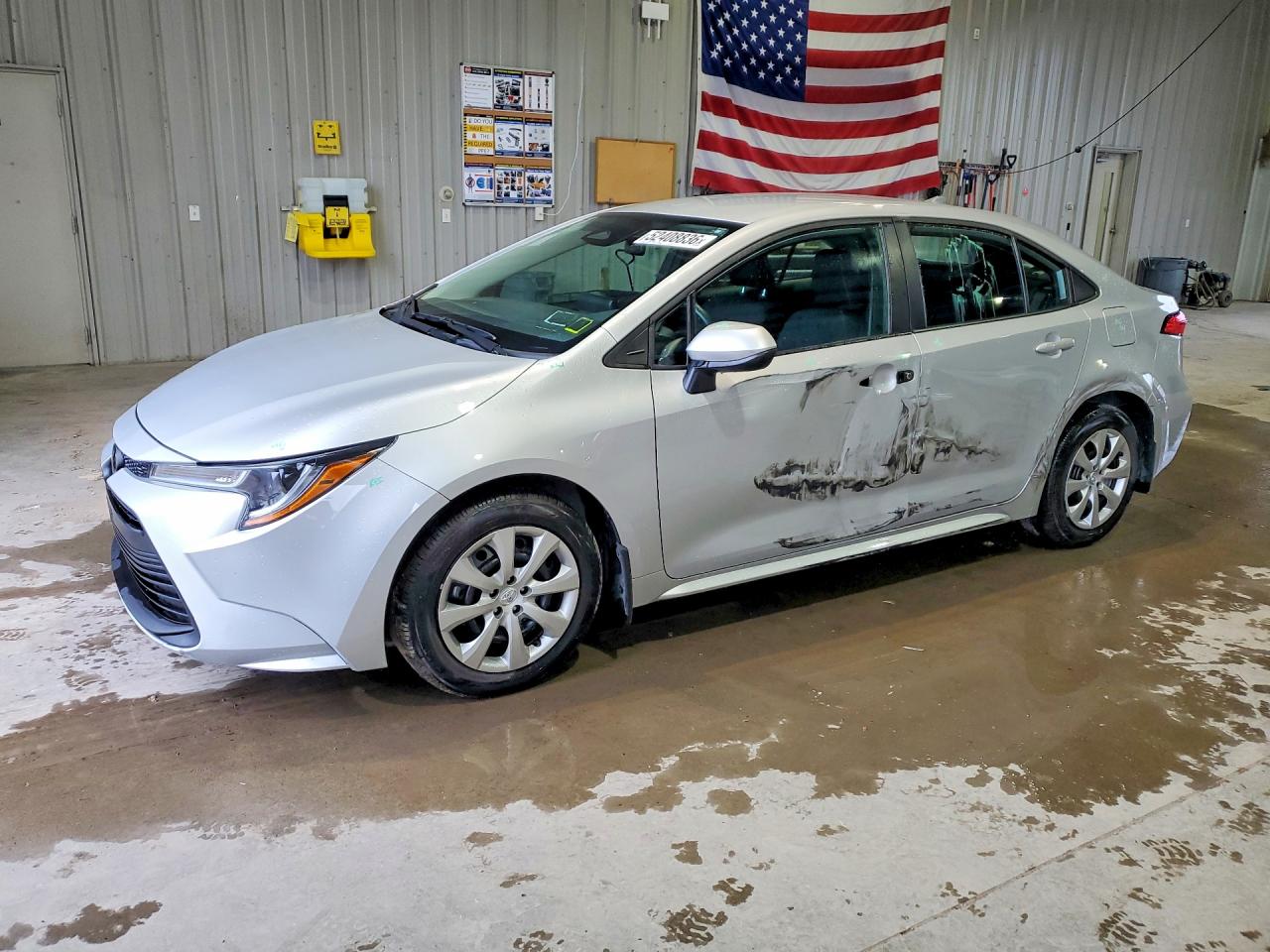 2024 Toyota Corolla Le Silver vin: 5YFB4MDE2RP152116