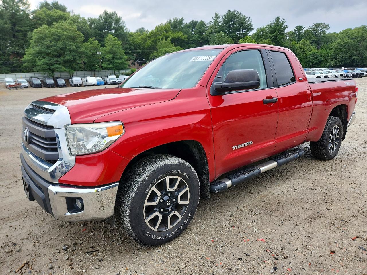 2014 Toyota Tundra Sr5 Red vin: 5TFUM5F10EX051063