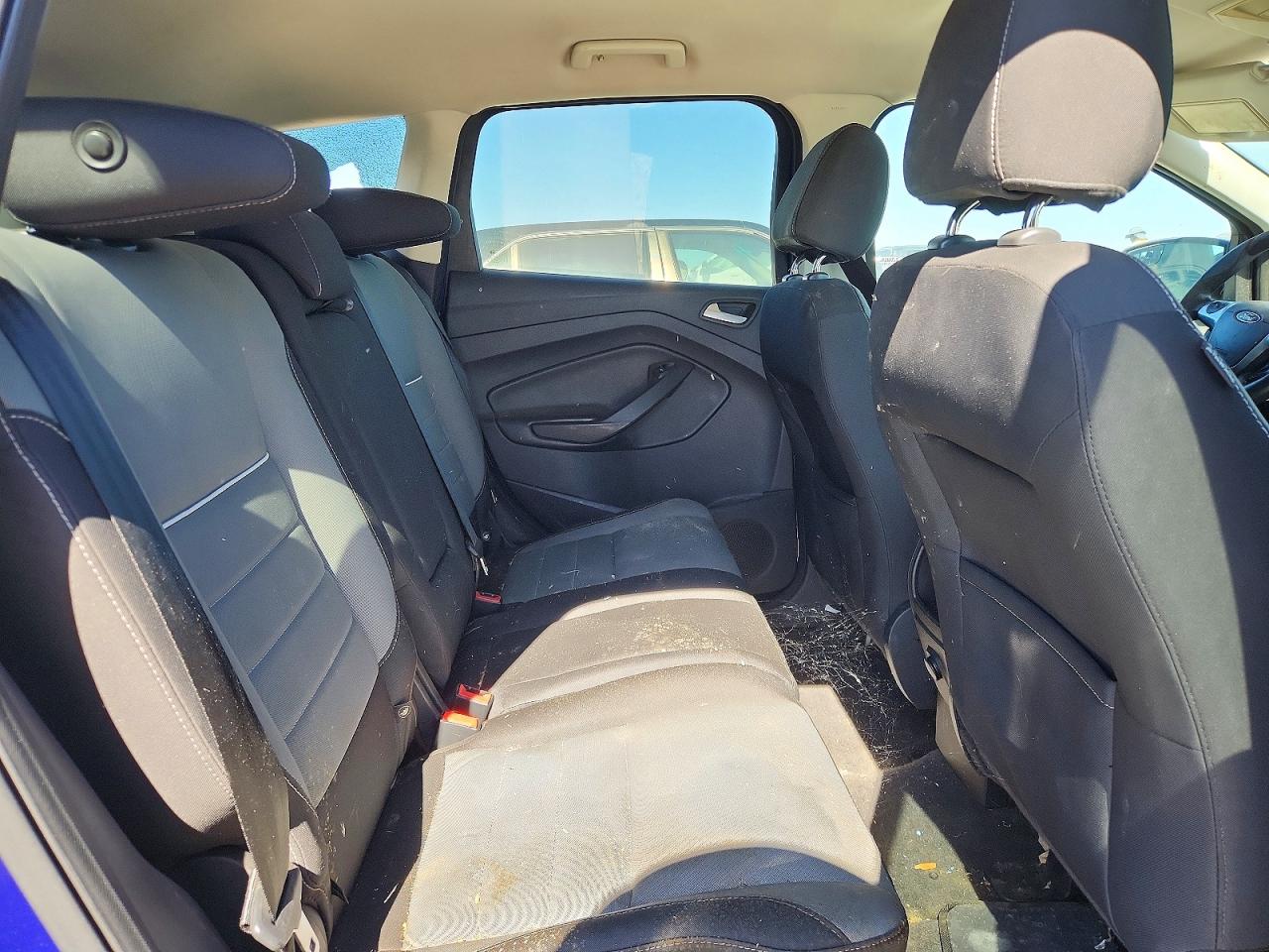 2014 Ford Escape Se Синий vin: 1FMCU0GX0EUC94094