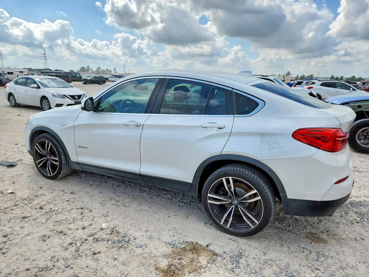 2015 Bmw X4 Xdrive28i Белый vin: 5UXXW3C53F0M88731