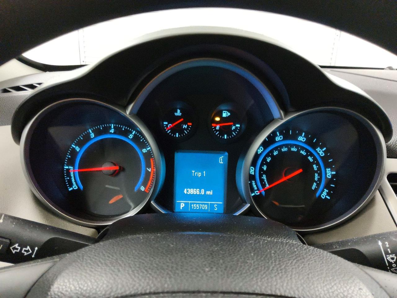2011 Chevrolet Cruze Ls Silver vin: 1G1PC5SH8B7142766