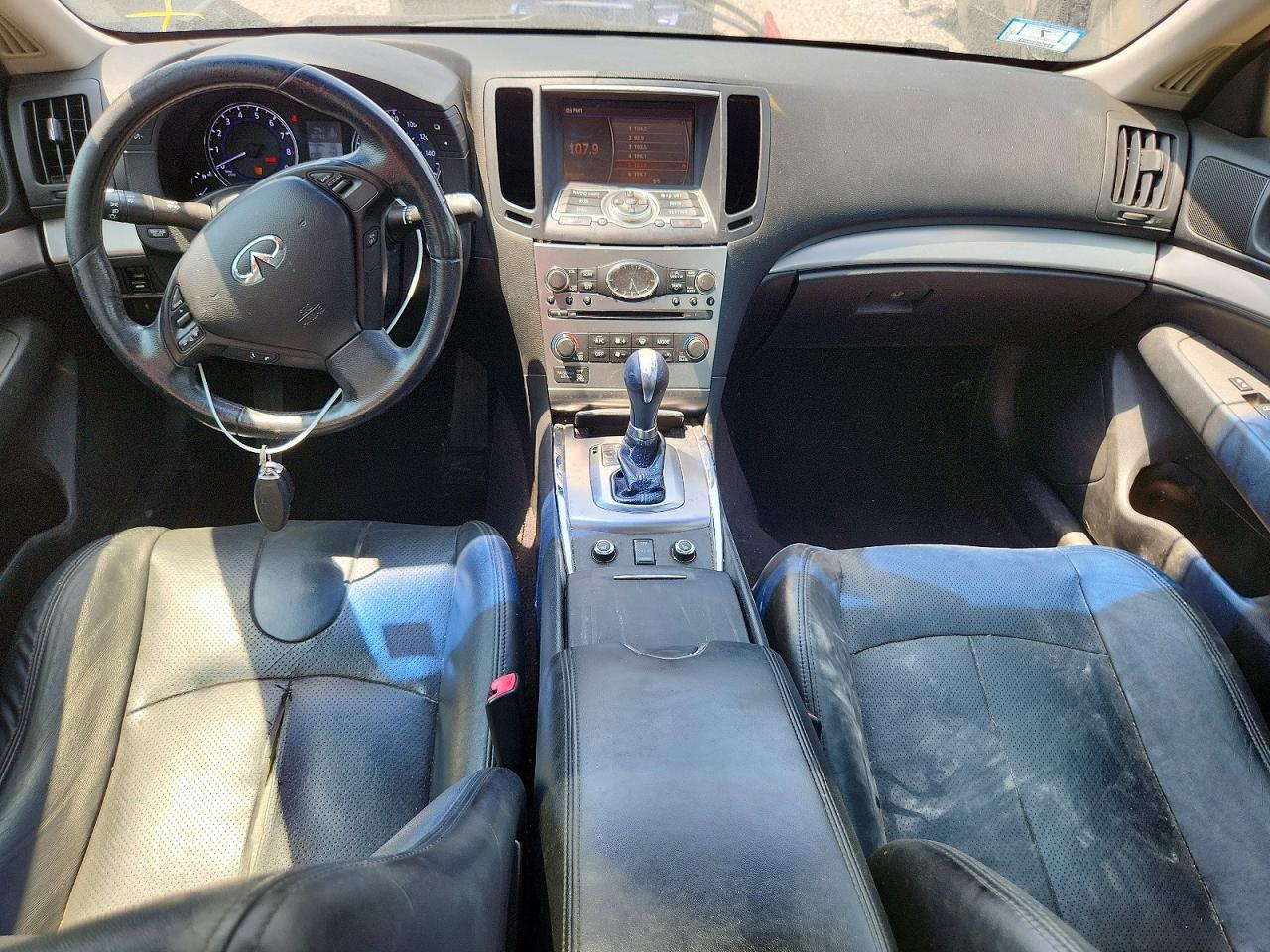 2015 Infiniti Q40 Base Черный vin: JN1CV6AR8FM650312
