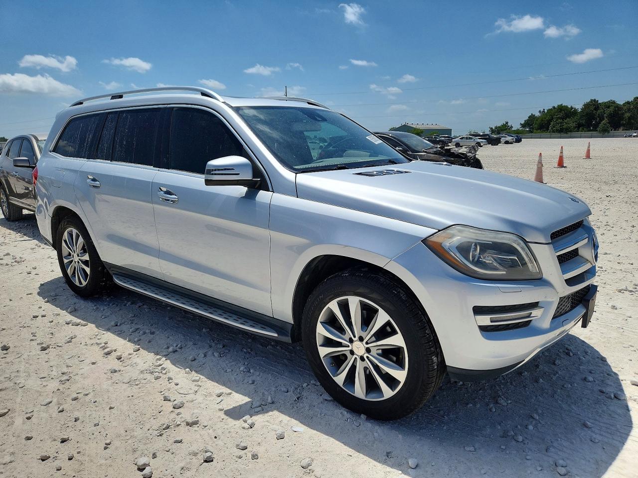 2014 Mercedes-benz Gl 450 4matic Серебряный vin: 4JGDF7CE0EA341041