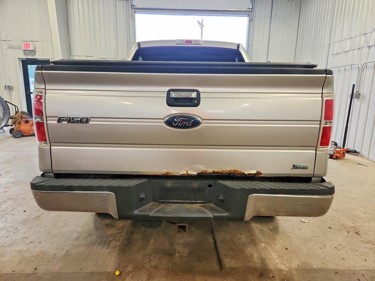 2010 Ford F150 Supercrew Silver vin: 1FTFW1EV2AFD56192