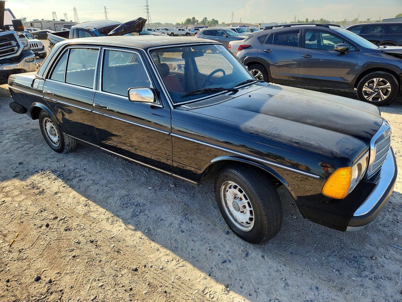 1981 Mercedes-benz 300 D Black vin: WDBAB30A1BB240835