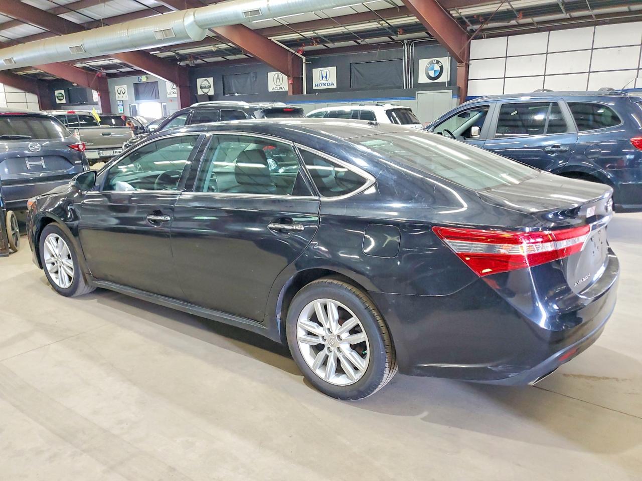 2015 Toyota Avalon Xle Черный vin: 4T1BK1EB5FU165865