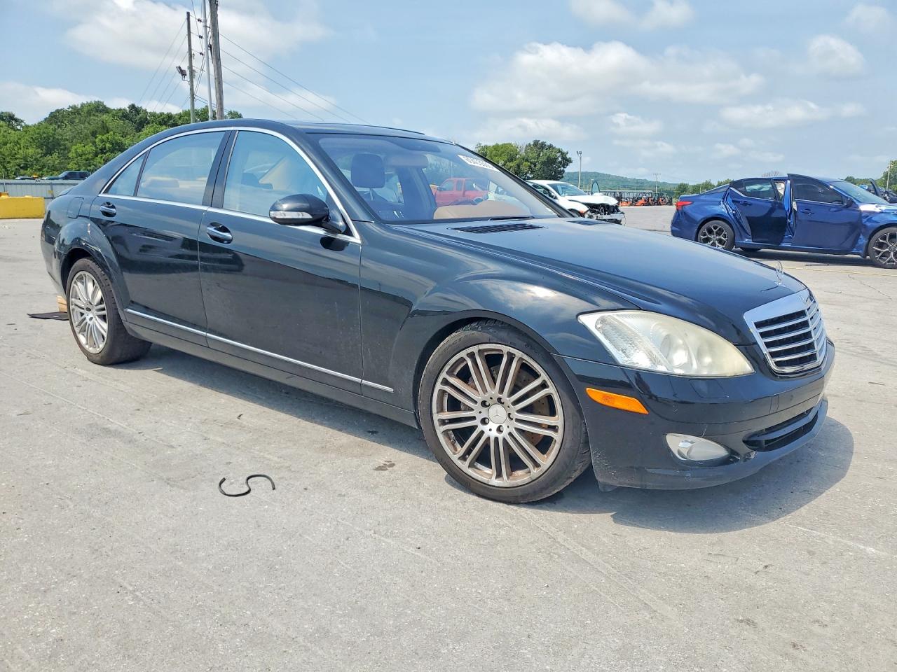 2008 Mercedes-benz S 550 Black vin: WDDNG71X38A211274