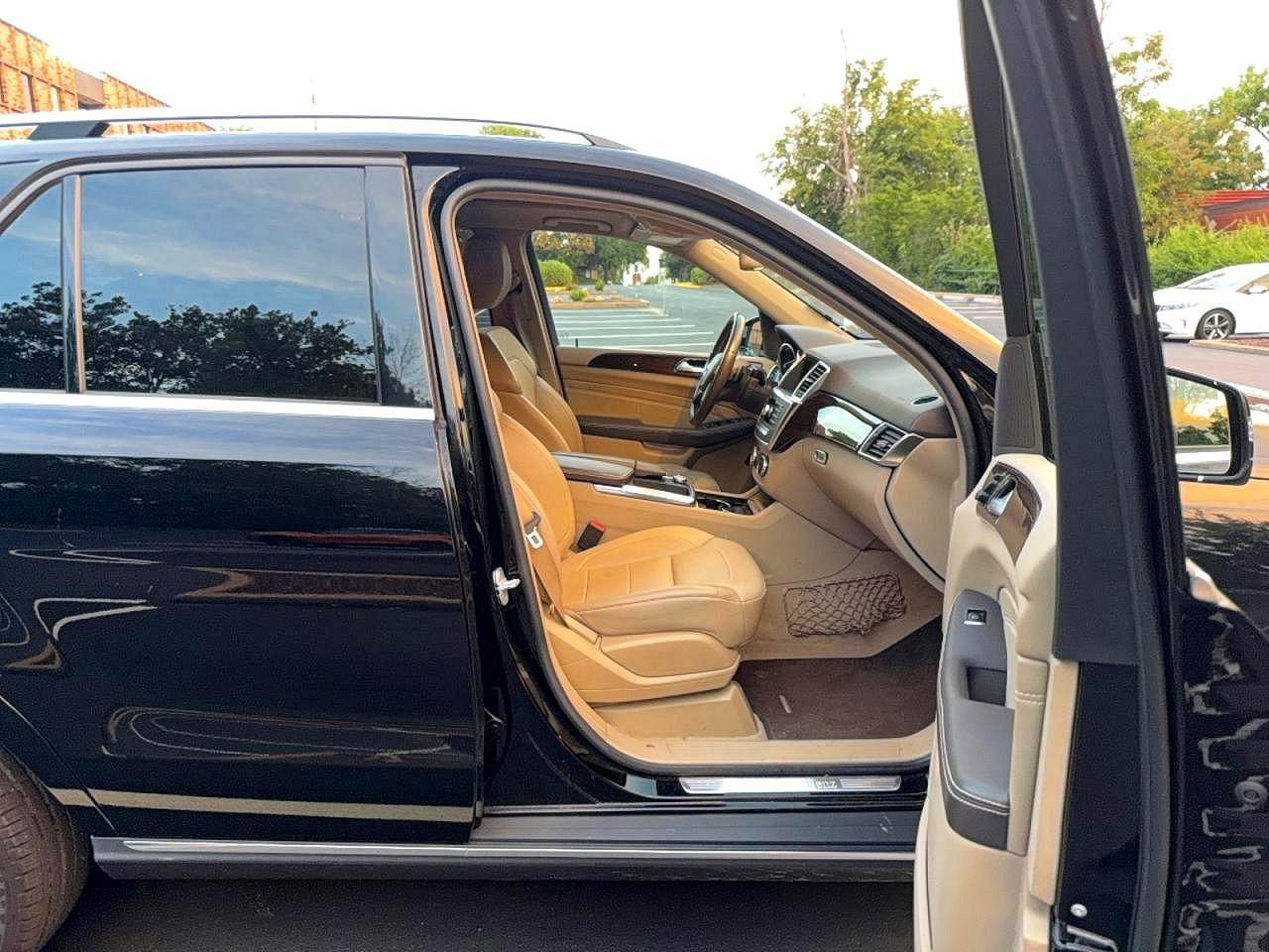 2014 Mercedes-benz Ml 350 4matic Black vin: 4JGDA5HB5EA355566