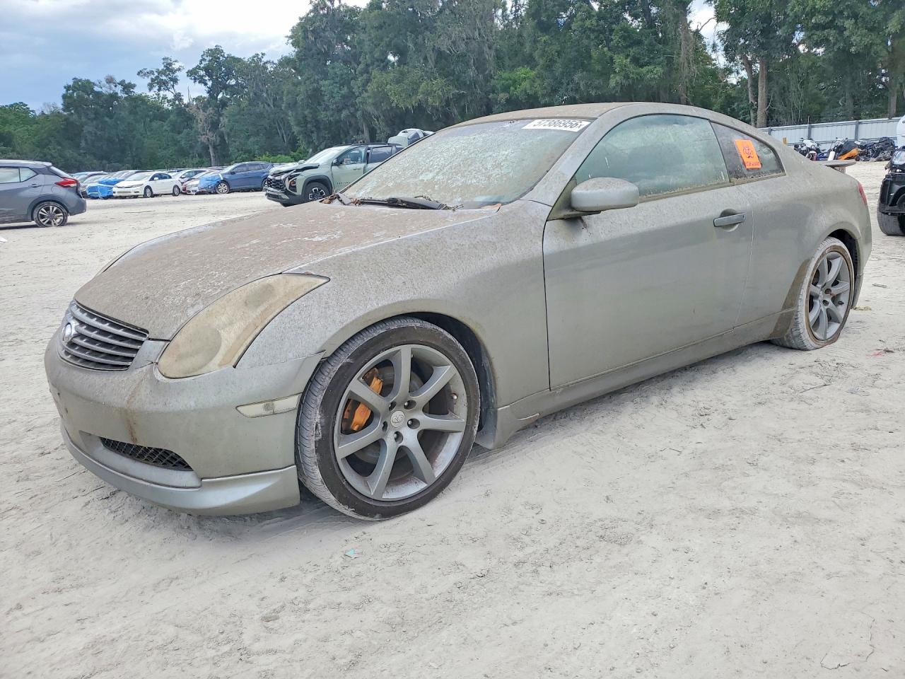 2004 Infiniti G35 Base Silver vin: JNKCV54E44M809368