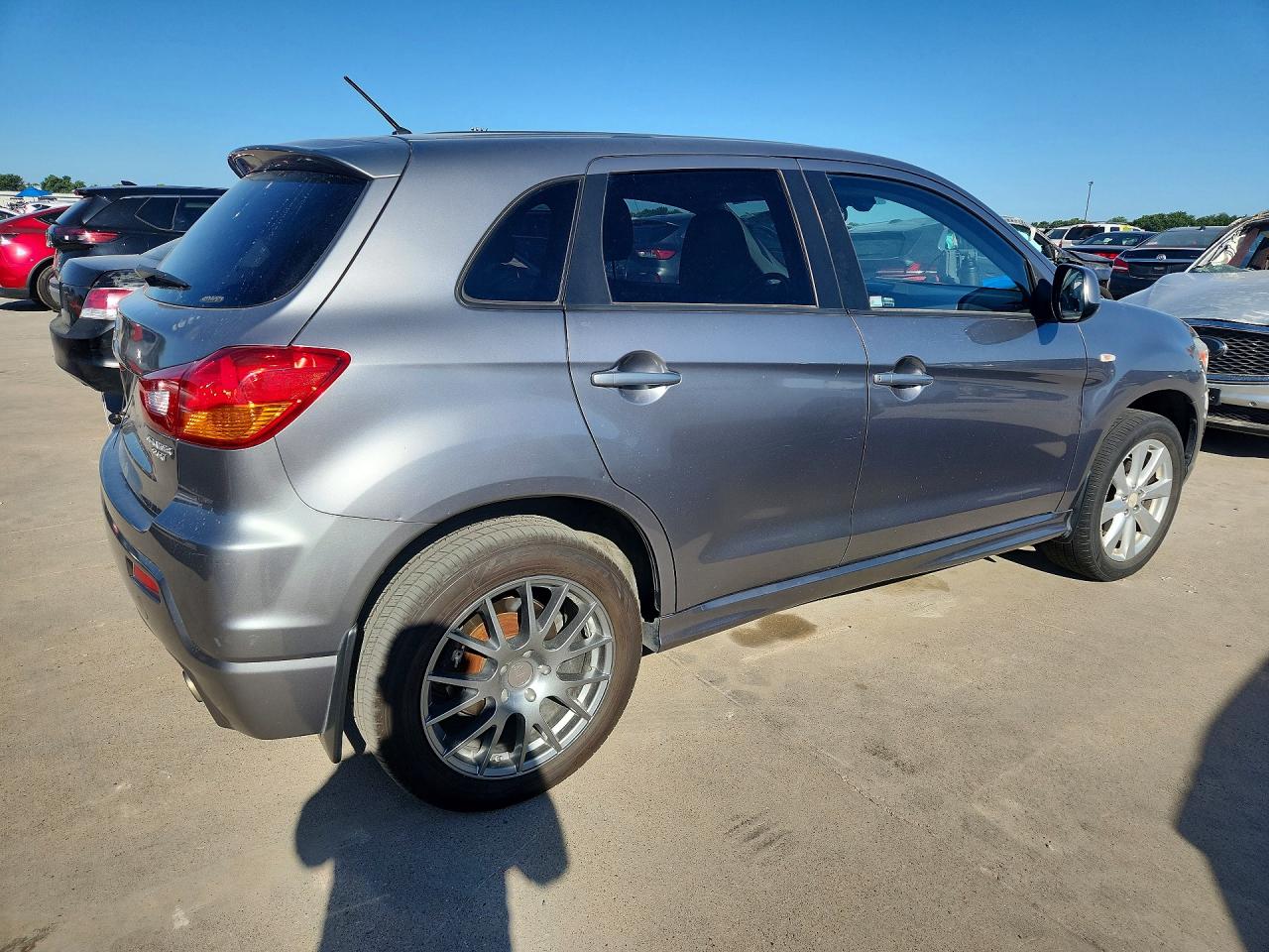 2012 Mitsubishi Outlander Sport Se Silver vin: JA4AR4AU2CZ004872