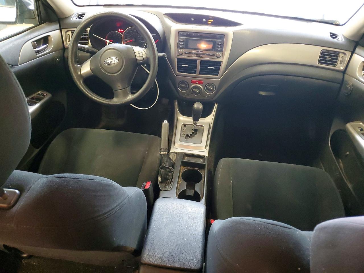 2009 Subaru Impreza 2.5i Silver vin: JF1GE61639H506027
