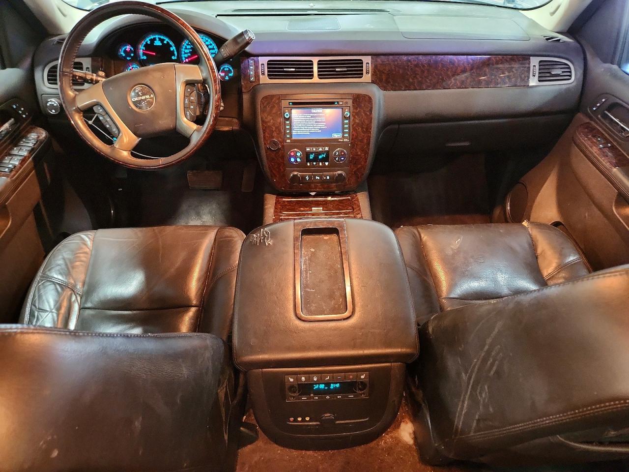 2010 Gmc Yukon Denali Black vin: 1GKUKEEFXAR208720