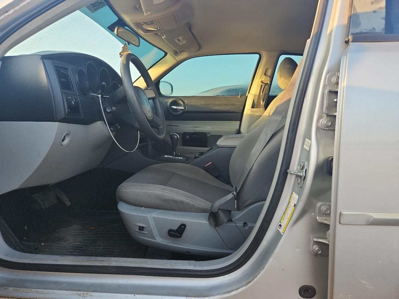 2007 Dodge Charger Se Silver vin: 2B3LA43R37H730374