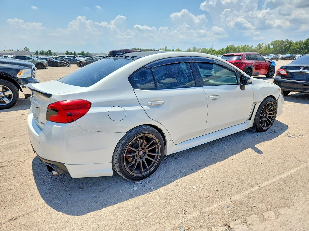 2018 Subaru Wrx Limited Белый vin: JF1VA1L63J8834295