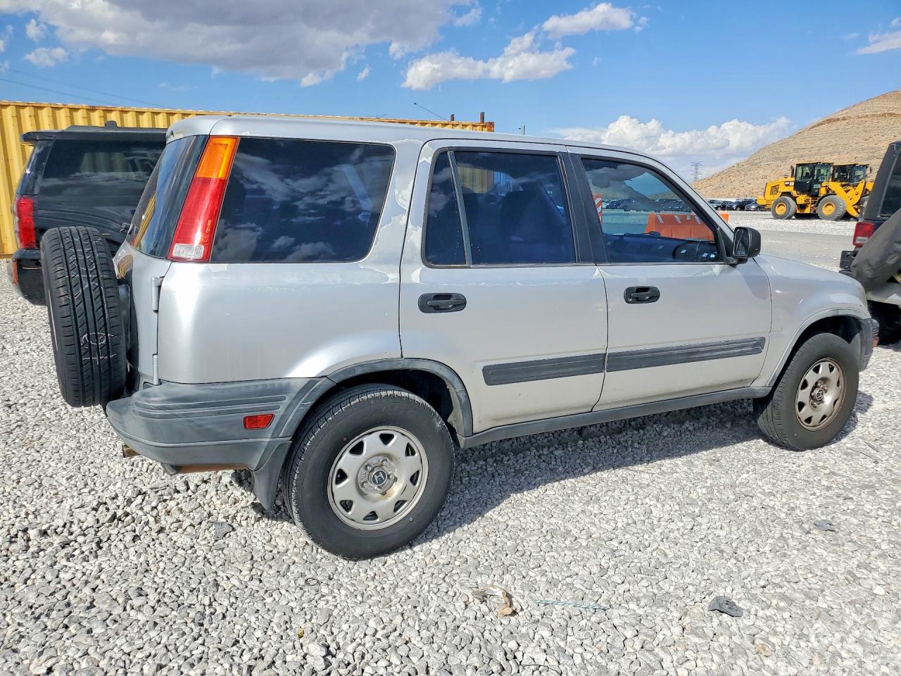 1998 Honda Cr-v Lx Silver vin: JHLRD2849WC018490