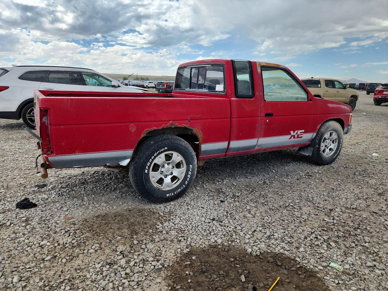 1987 Nissan D21 King Cab Red vin: 1N6ND16S1HC386265