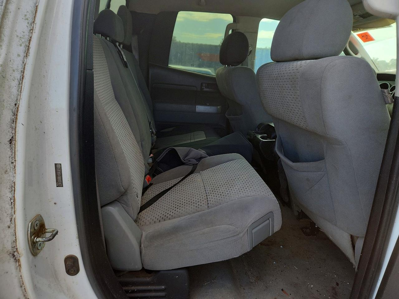 2008 Toyota Tundra Sr5 White vin: 5TFBV54188X051677