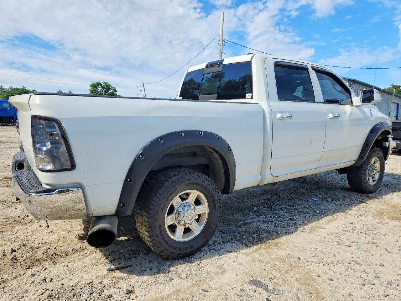 2010 Dodge Ram 2500 White vin: 3D7UT2CLXAG125455