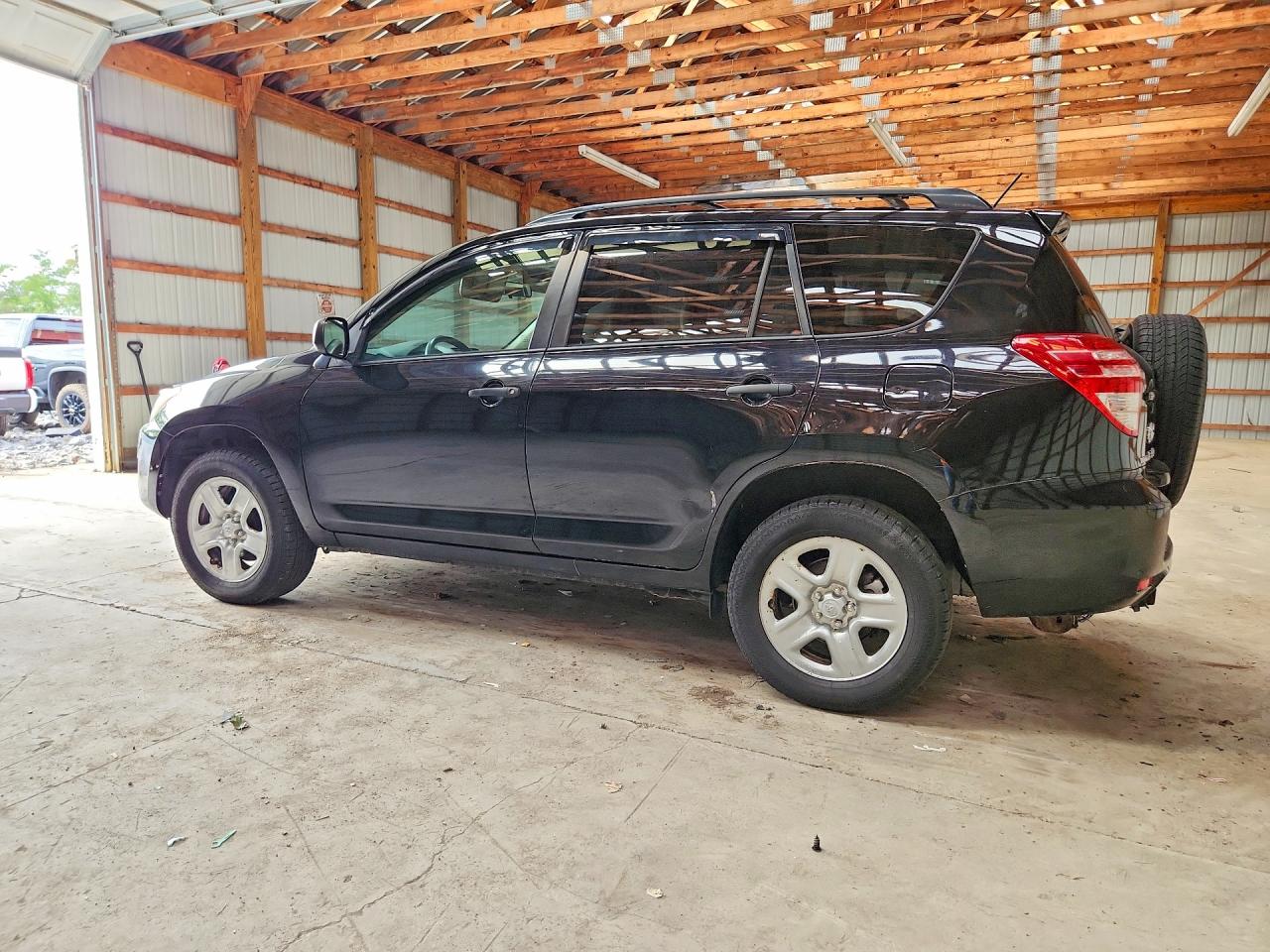 2010 Toyota Rav4 Base Black vin: 2T3ZF4DV4AW050139