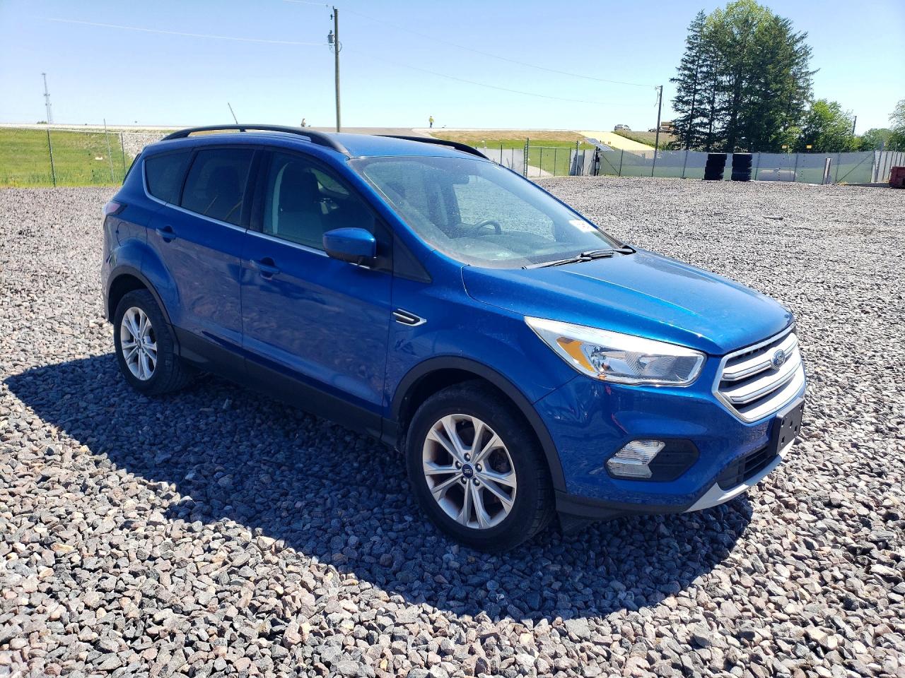 2018 Ford Escape Se Blue vin: 1FMCU9GD7JUC00586