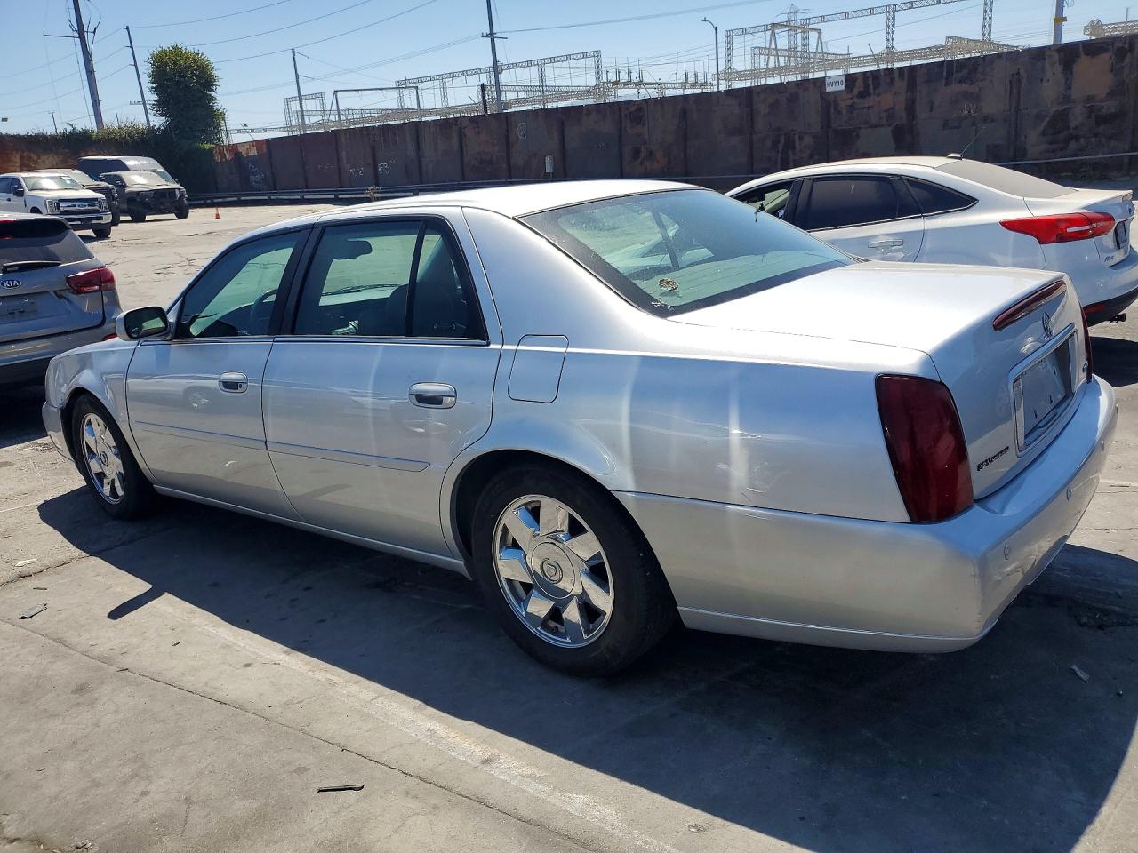 2002 Cadillac Deville Dts Silver vin: 1G6KF57972U103407