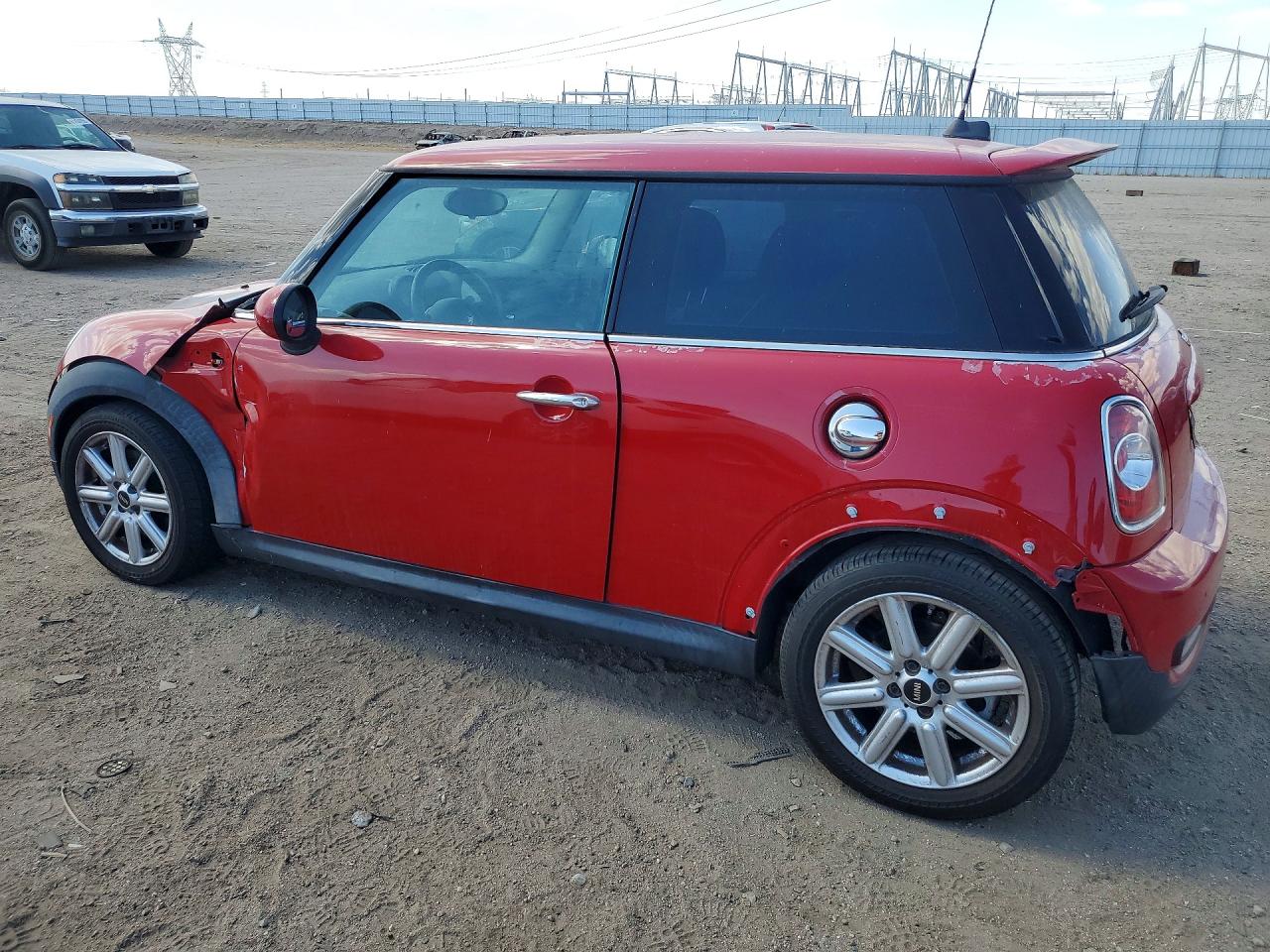 2012 Mini Cooper S Red vin: WMWSV3C57CT385513