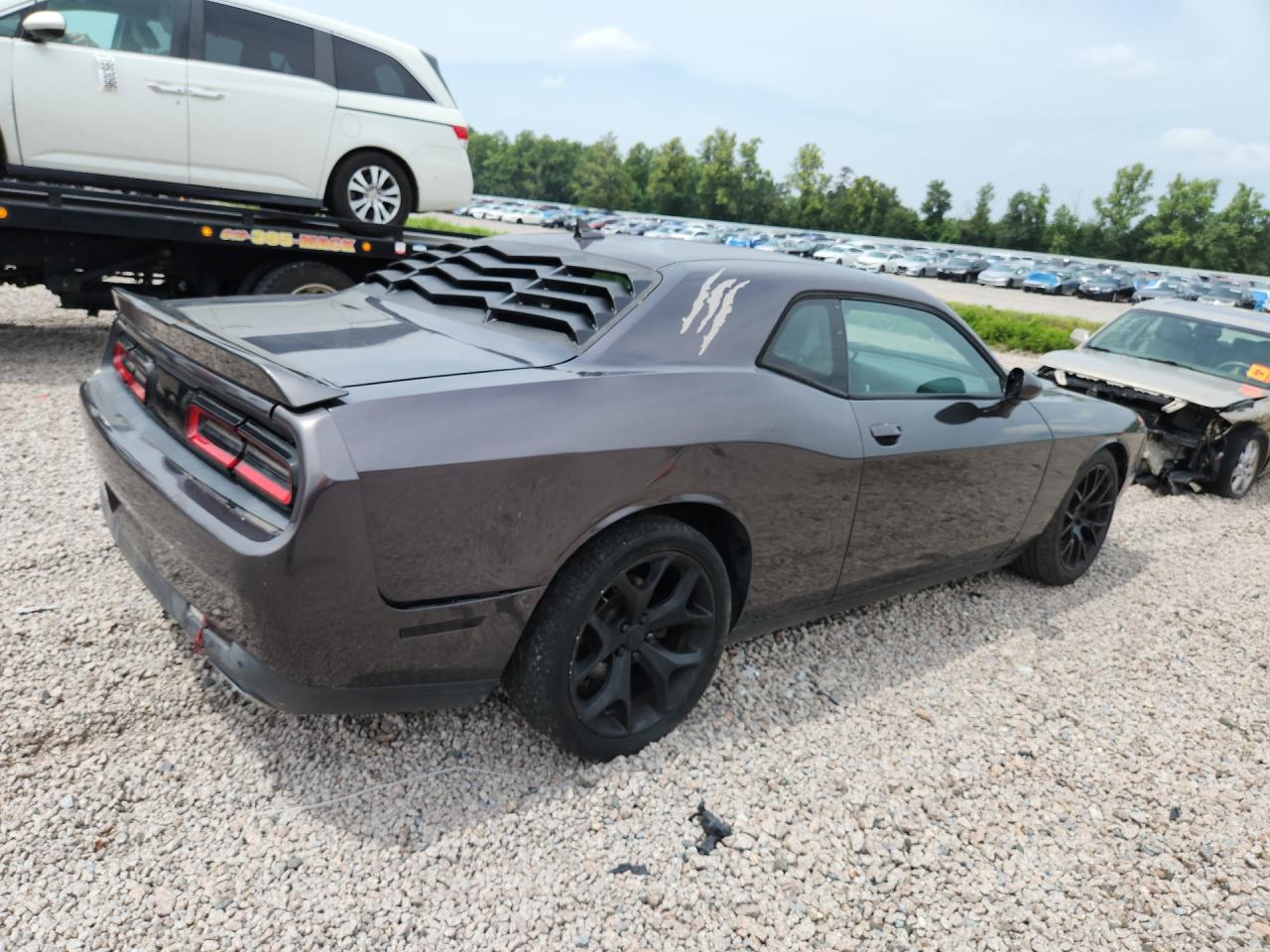 2015 Dodge Challenger Sxt Серый vin: 2C3CDZAT8FH717396