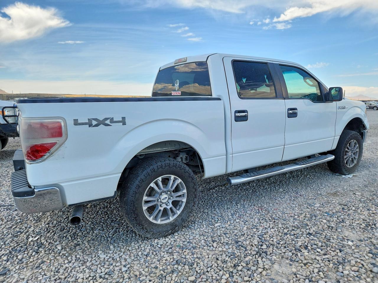 2011 Ford F150 Supercrew White vin: 1FTFW1ET0BFB76662