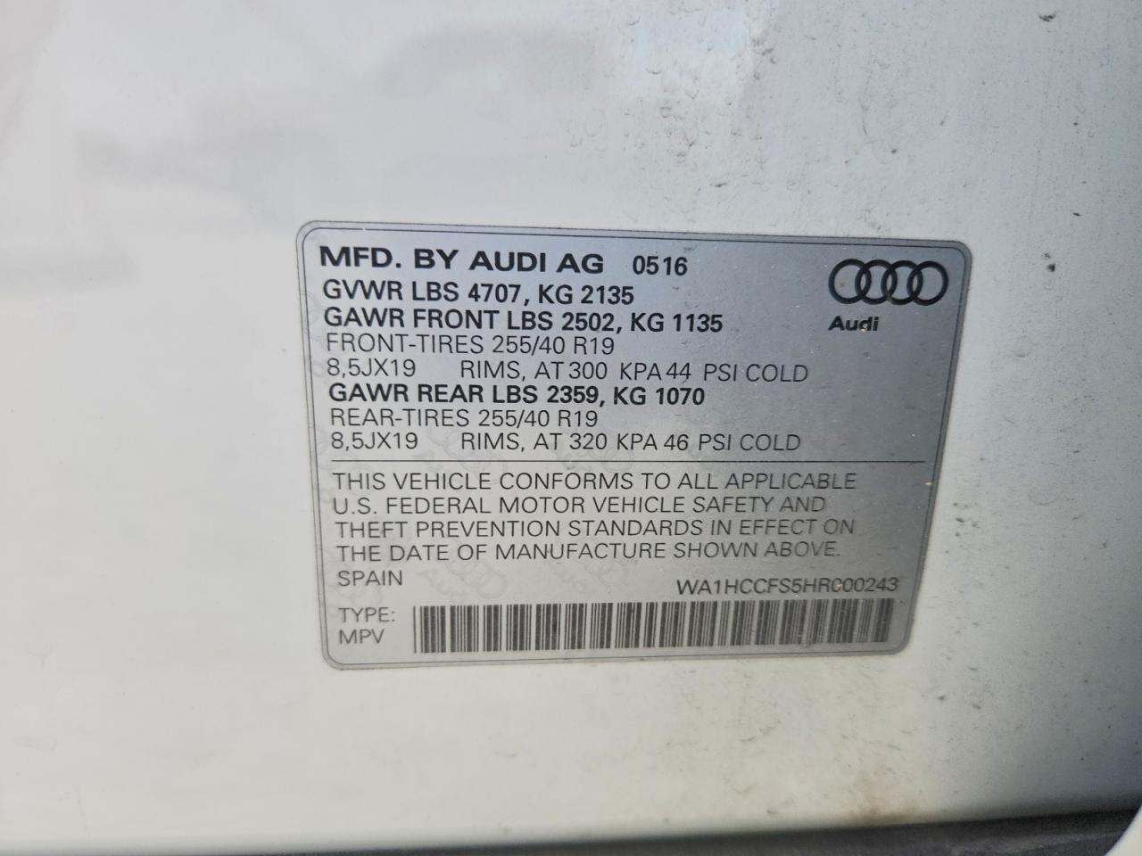 2017 Audi Q3 Premium Plus Белый vin: WA1HCCFS5HR000243