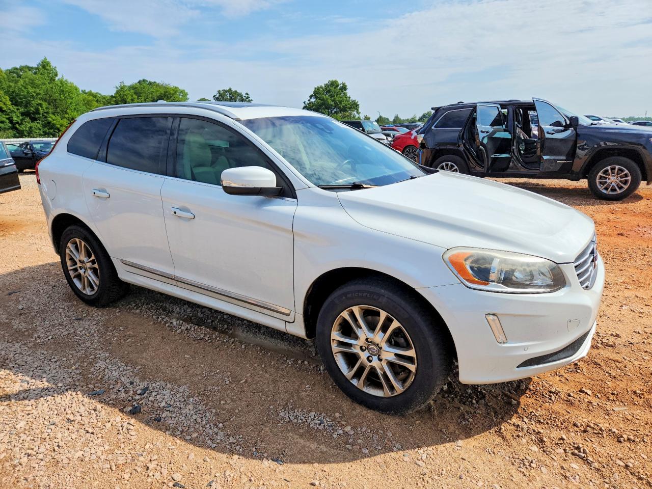 2014 Volvo Xc60 3.2 White vin: YV4952DL8E2507732