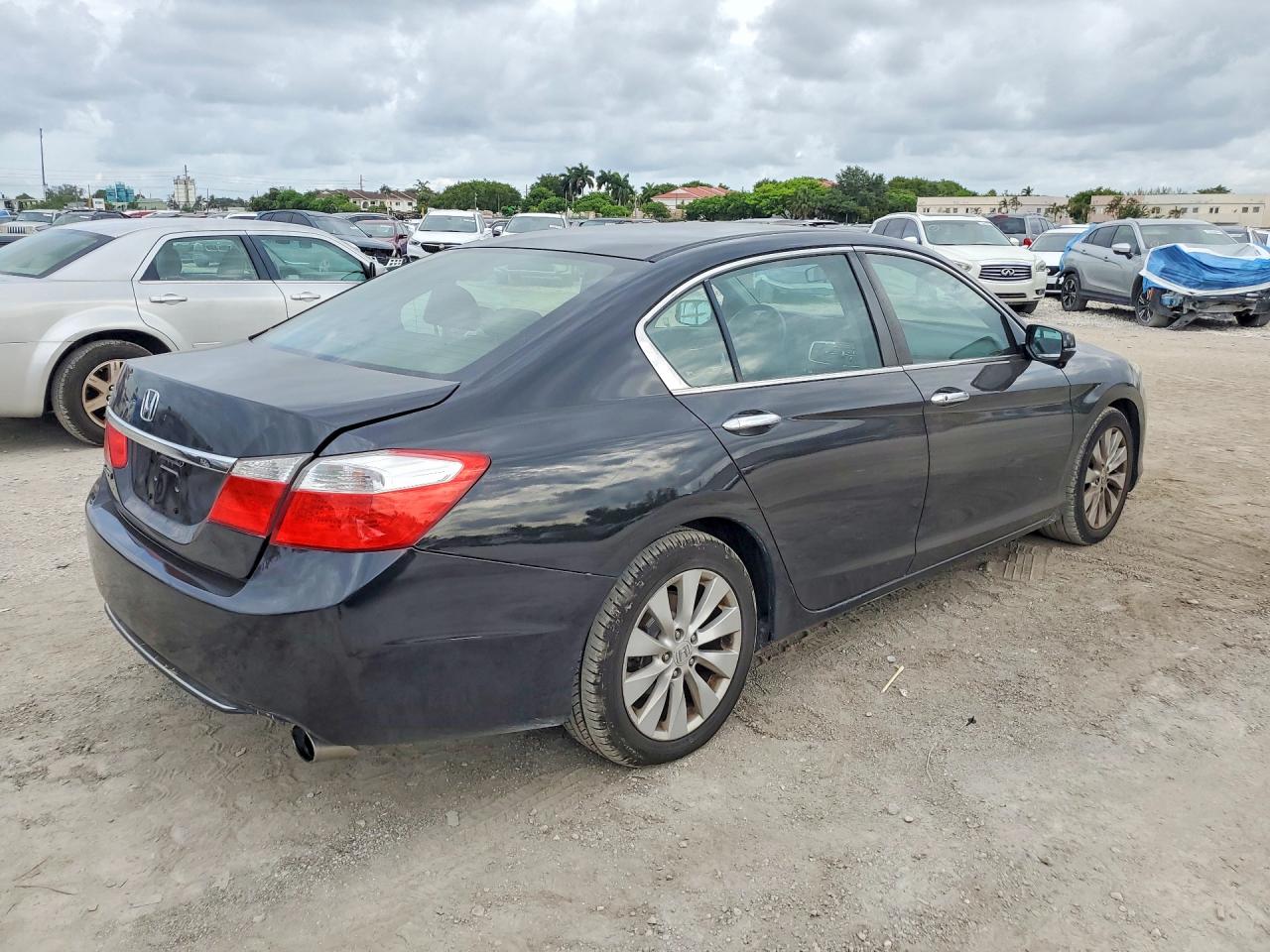 2014 Honda Accord Ex Black vin: 1HGCR2F70EA037460