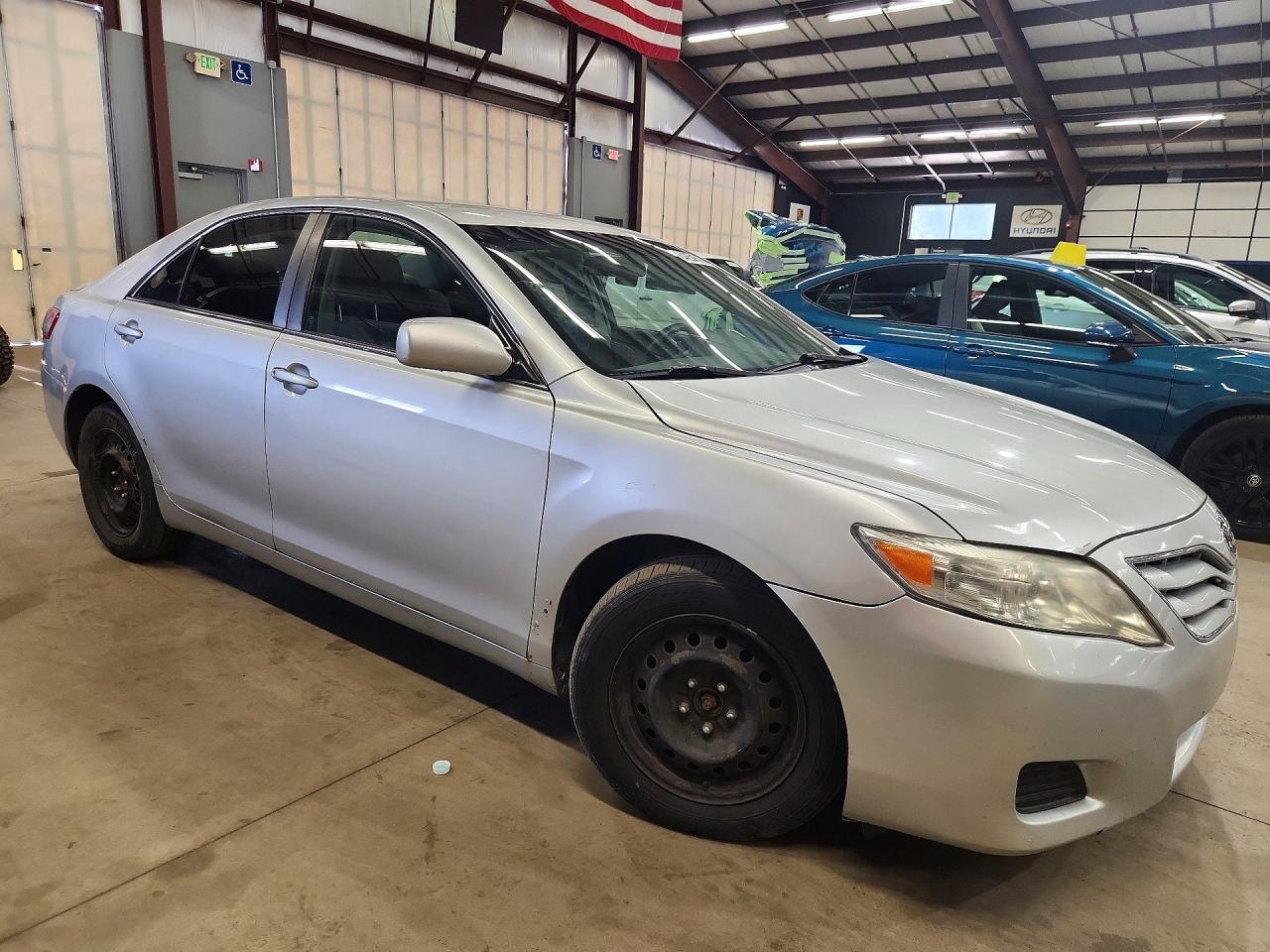 2010 Toyota Camry Base Silver vin: 4T1BF3EK1AU031072