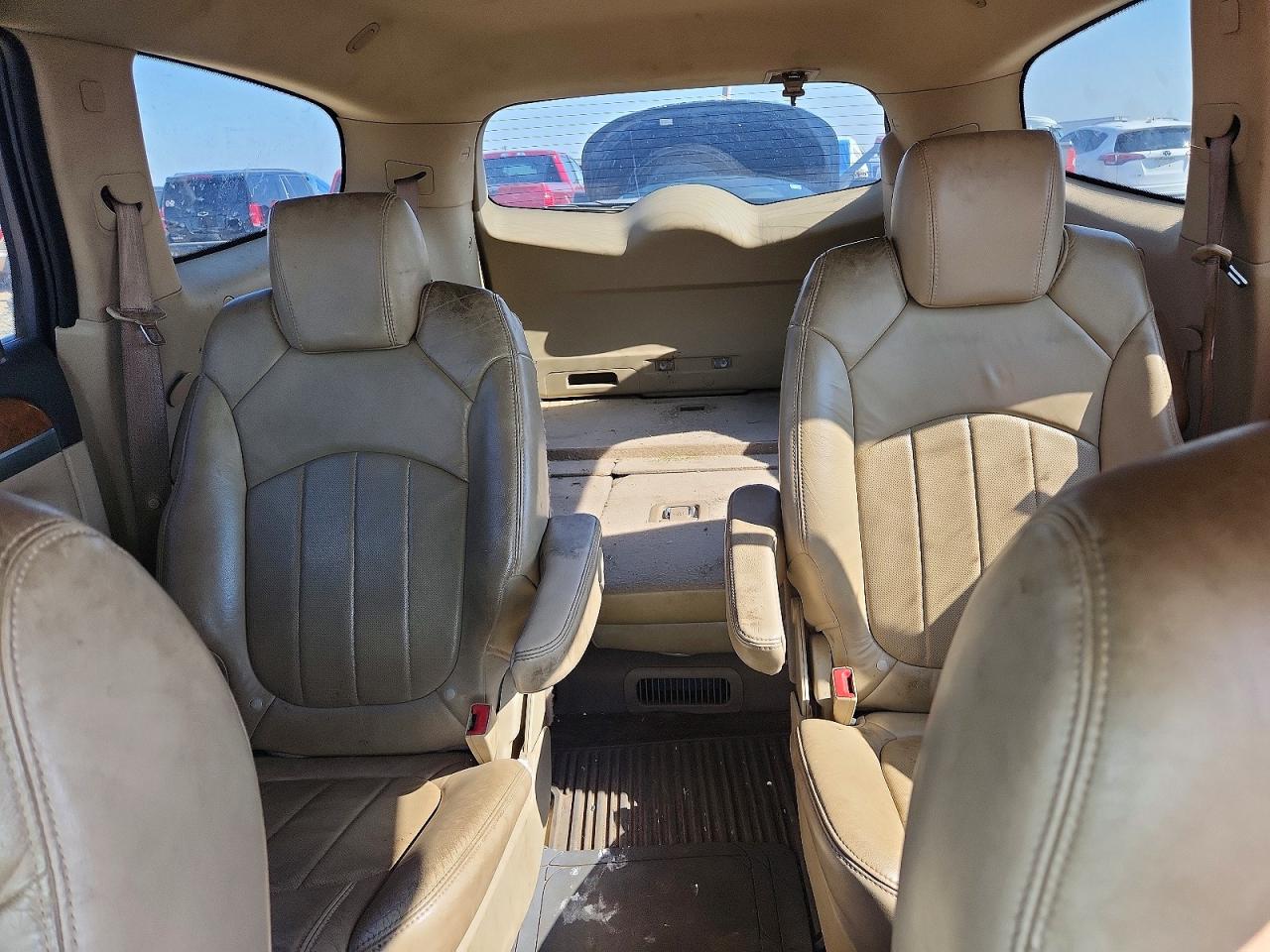2010 Buick Enclave Cxl White vin: 5GALRCED1AJ210782