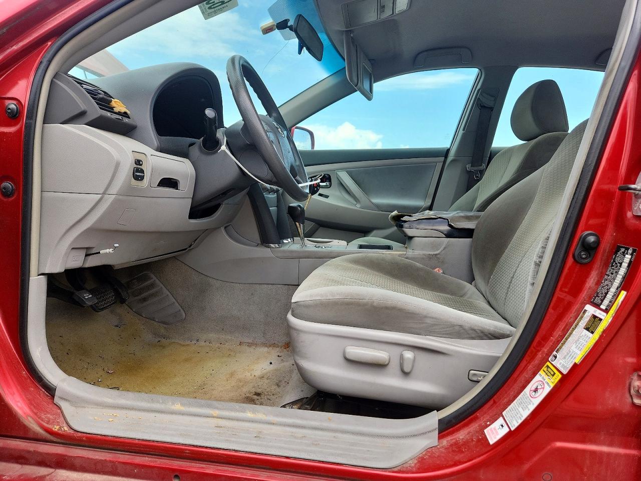 2009 Toyota Camry Le Red vin: 4T1BE46K19U327678