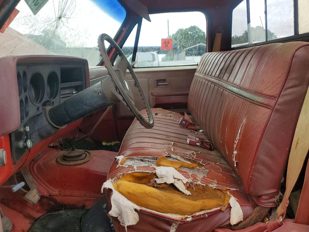 1982 Chevrolet C20 Красный vin: 1GCGC24M6CS186036
