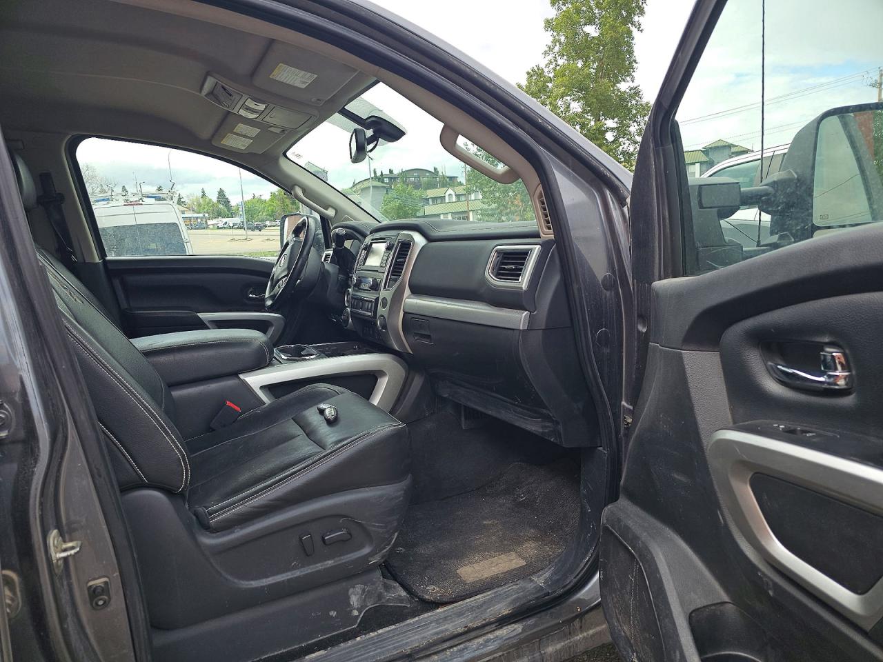 2018 Nissan Titan S Угольный vin: 1N6AA1E53JN524384