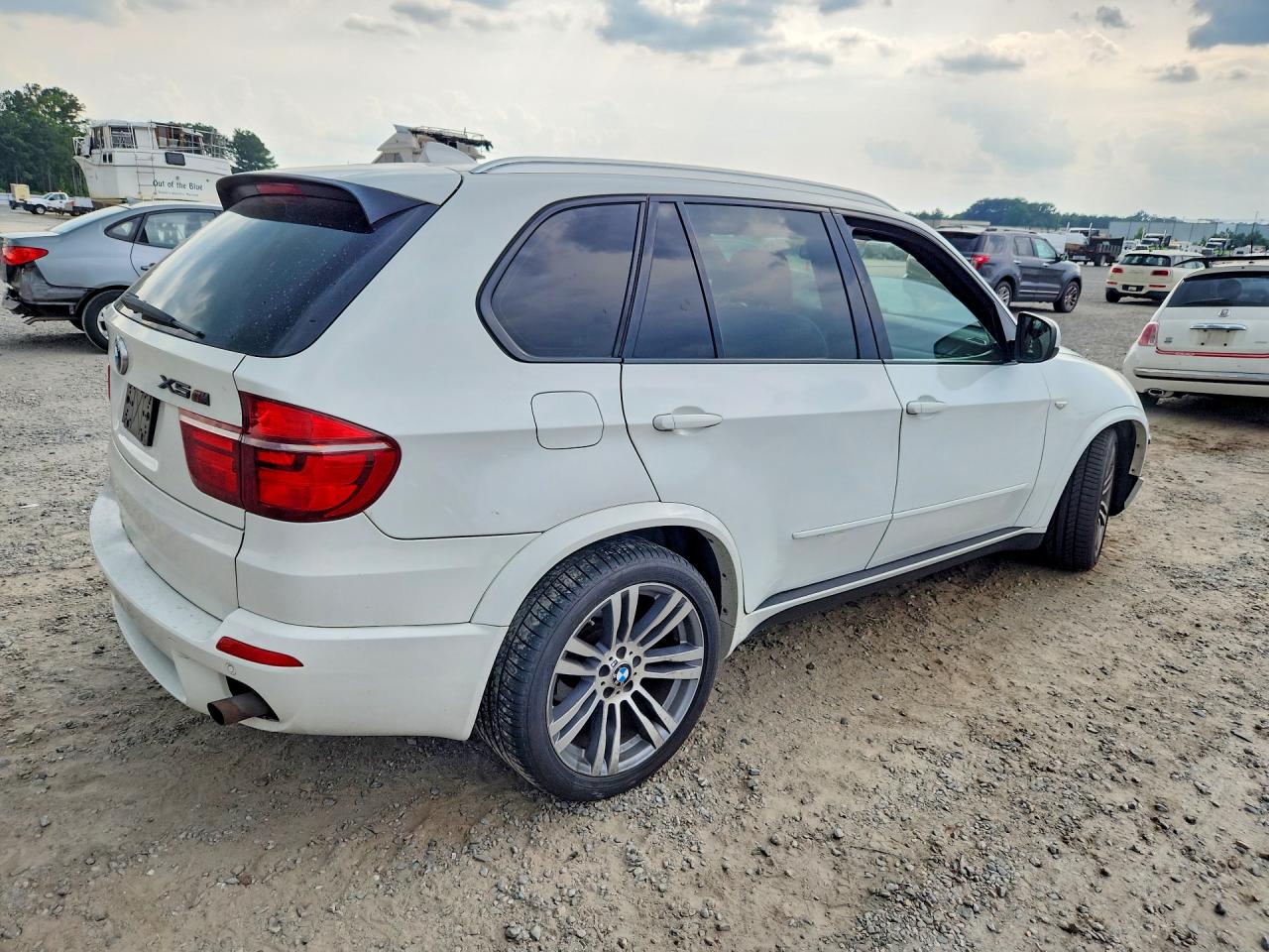 2013 Bmw X5 Xdrive35i Белый vin: 5UXZV4C53DL994234
