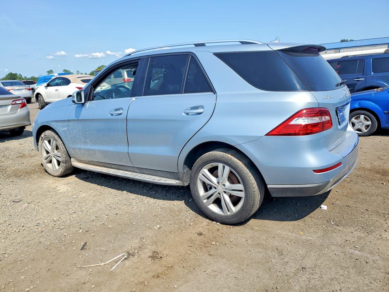 2014 Mercedes-benz Ml 350 4matic Серебряный vin: 4JGDA5HB8EA318687