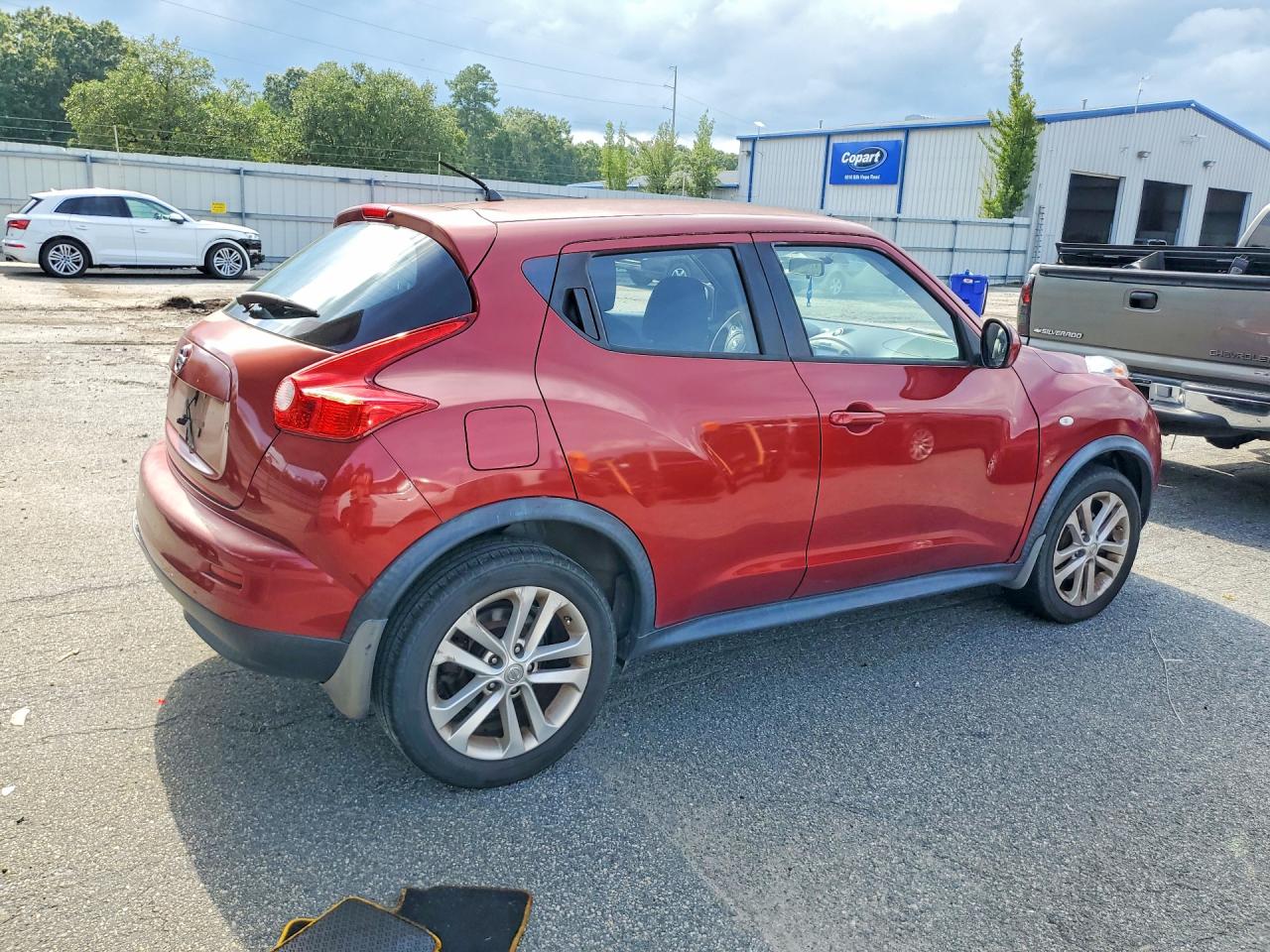 2011 Nissan Juke S Maroon vin: JN8AF5MR3BT018233