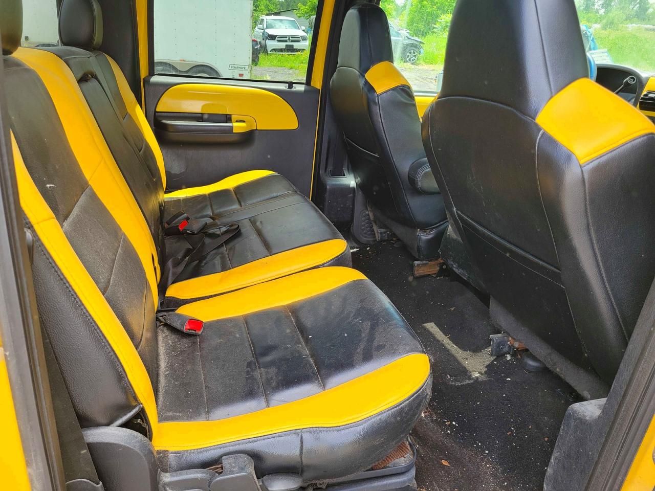 2006 Ford F350 Srw Super Duty Yellow vin: 1FTWW31P36EA97521