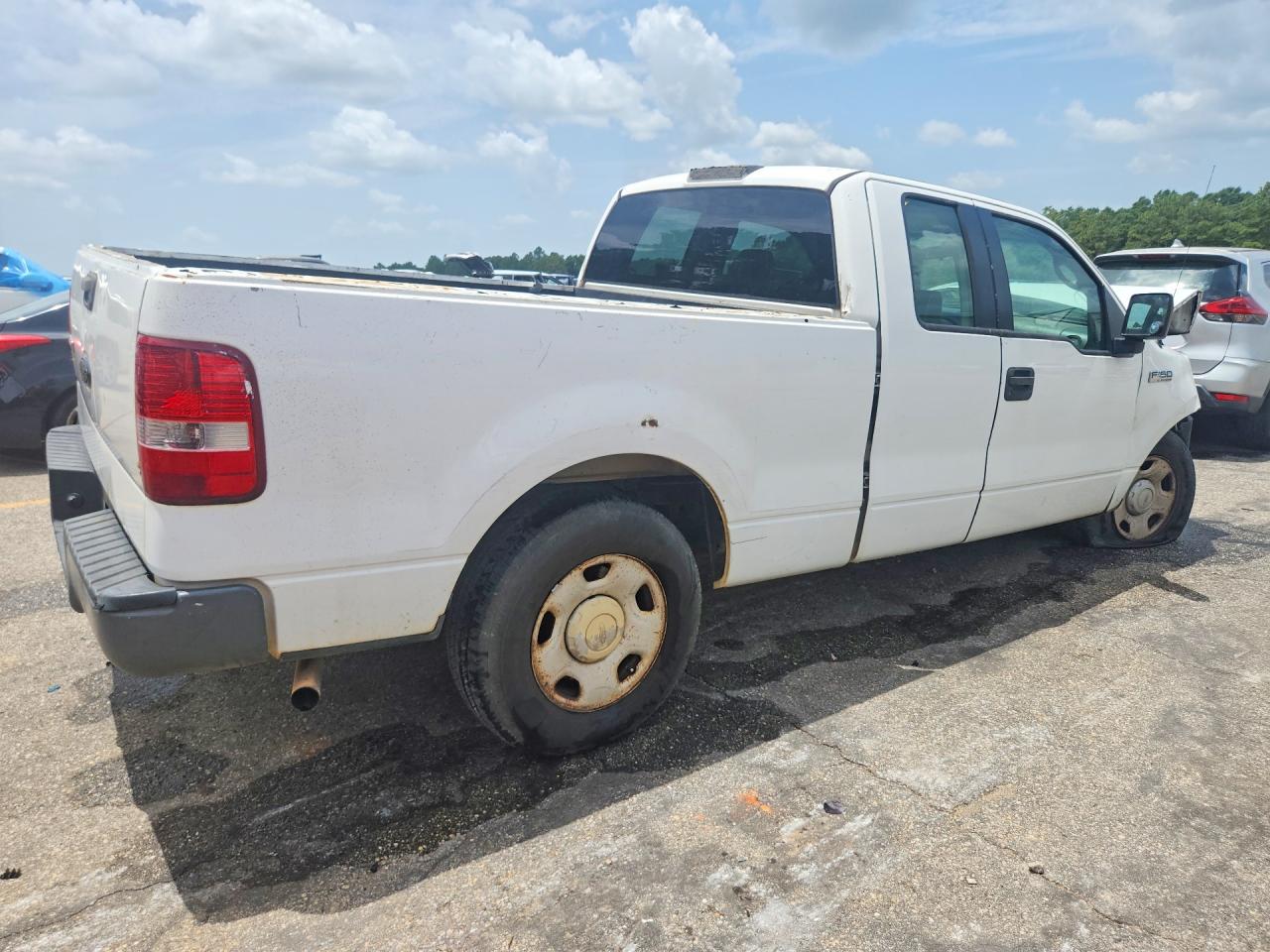 2006 Ford F150 White vin: 1FTPX12V86NB56761